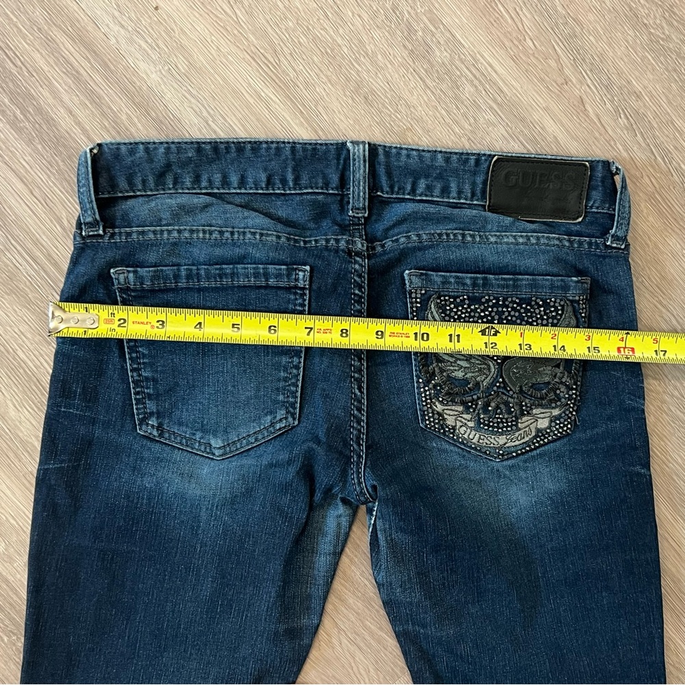 Guess Jeans - Picture 11 of 16
